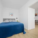 Lucka Bright With Parking In By Renters * Varsovia