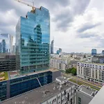 Apartamento Lucka Bright With Parking In By Renters Varsovia